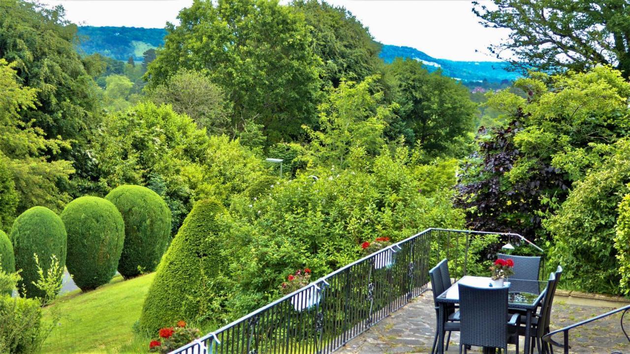 Ranmore Rise Retreat In The Surrey Hills Dorking Exterior photo